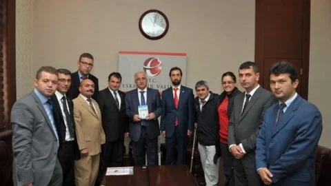 Sağlık-sen Engelliler Komisyonu Vali Tuna'yı Ziyaret Etti