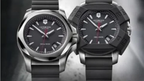 Üzerinden Tank Geçen Saat