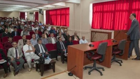 Dü'de Öğretmenlik Uygulaması Tartışıldı