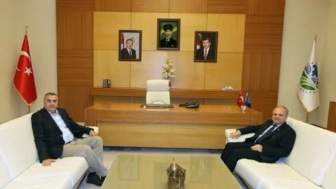 Başkan Toçoğlu Vali Çakacak'a Başarı Diledi