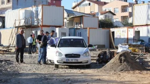 Metro Şantiyesinde Alacağını Tahsil Etmek İçin Eylem Yaptı