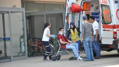 Sakarya'da Trafik Kazası: 2 Yaralı