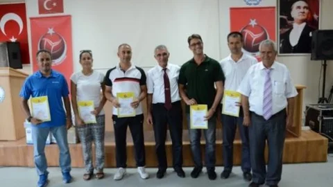 Badminton'da Malzeme Dağıtımı