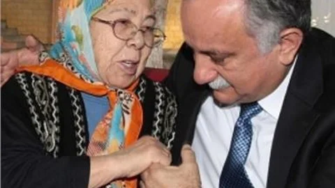 Bayraklı Belediyesi Bayram Öncesi Sevindirdi