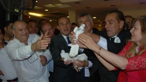 Karyaldız : ''bayrağı Korumak Direklere Bırakılamaz''