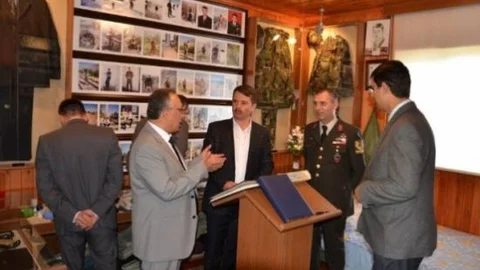 Türkoğlu'da Şehit Ailelerine Bayram Ziyareti