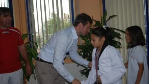 Çerkezköy Belediye Başkanı Akay'dan Şampiyonlara Altın