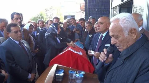 Ulusoy Son Yolculuğuna Uğurlanıyor