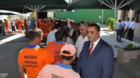 Başkan Can Personeli İle Bayramlaştı