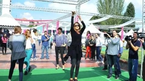 Kadın Basketbolculardan Anlamlı Basket