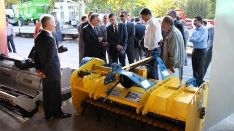 Manisa'ya 7 Yılda 3,5 Milyonluk Makine Hibe Desteği