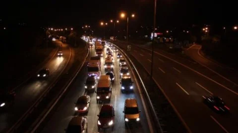 Kocaeli Tem Otoyolunda Trafik Yoğunluğu