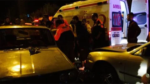 Van'da trafik kazası; 2 yaralı!