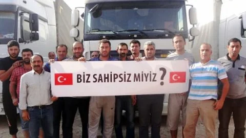 Binlerce Türk şoför sınırda perişan!
