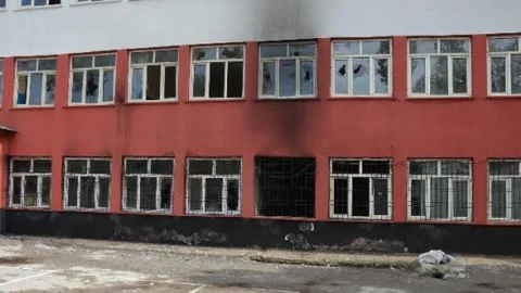 3 okulu daha kundakladılar!