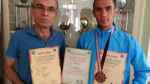 İşitme Engelli Atletten Büyük Başarı