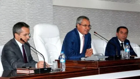 Ardahan'da İl İdare Şube Başkanları Toplantısı Yapıldı