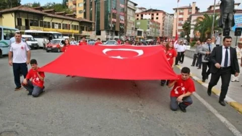 Rize Gençlik Merkezi'nden Gazi Peçe'ye Ziyaret