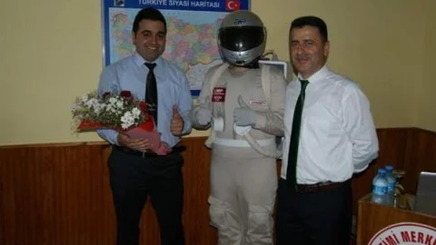 Giresunlu Öğrencilere Uzay Ve Gezegenleri Anlattı