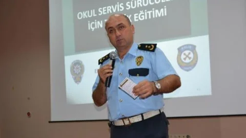 Niğde Emniyetten Öğrenci Servis Şoförlerine Seminer Verildi