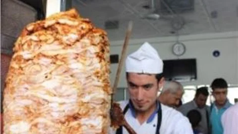 Öğrencilerin Tercihi Tavuk Döner