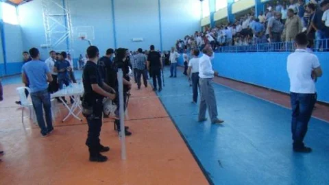 Nusaybin'de İşçi Kura Çekiminde Gerginlik