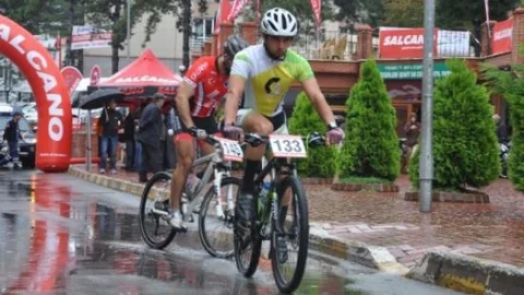 Dağ Bisikleti Yenice Kupası Yarışları Yapıldı