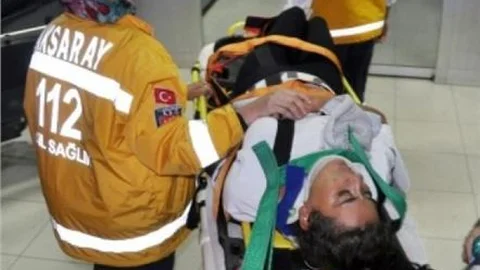 Çiçekleri Sularken Balkondan Düştü