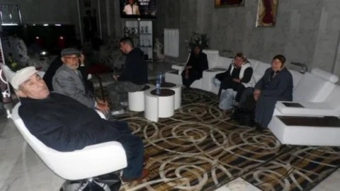 Kars-istanbul Uçağına Yağmur Engeli