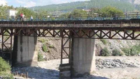 Dörtyol'da Yağışlar Yollarda Hasara Neden Oldu