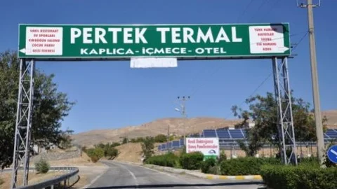 Tunceli'deki Kaplıca Ve İçmece Şifa Dağıtıyor