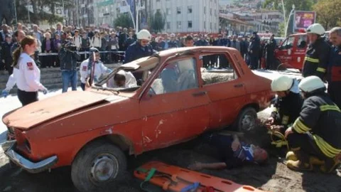 İtfaiyeden Gerçek Gibi Tatbikat