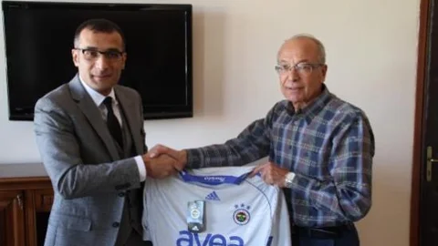 Fenerbahçe Gönüllüler Derneği Köprübaşında