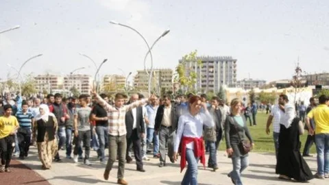 Diyarbakır'da Olaylar Çıktı