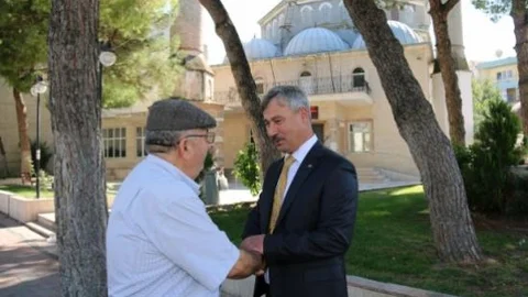 Saruhanlı'nın Başkanı Yaralı Halkın Bayramını Kutladı