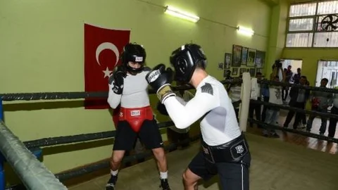 Cesur Yürekler'e Moral Ziyaretleri