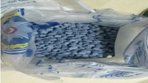 İzmir'de Uyuşturucu Operasyonları