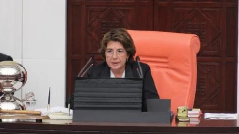 Mecliste Irak-suriye Teskeresi Mesaisi Başladı