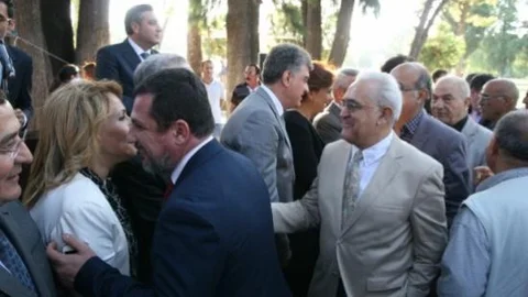 İzmir Chp Bayramlaştı