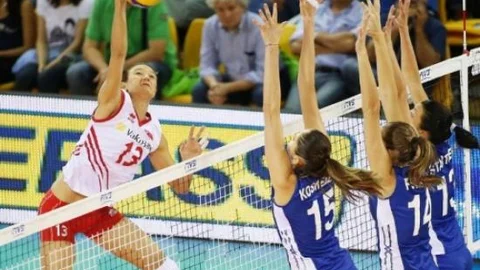 Filenin Sultanları Rusya'yı Devirdi