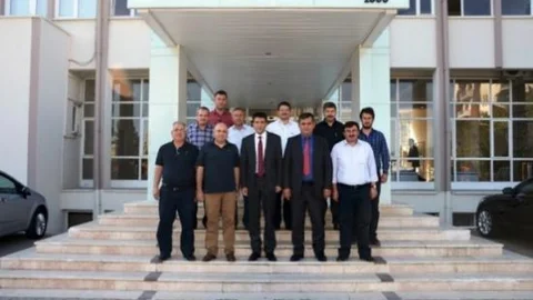 Gediz Kaymakamı Avni Kula Başkan Saraoğlu'nu Ziyaret Etti