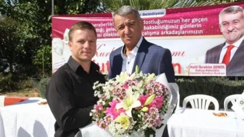 Gaziemir'de Huzurlu Bayramlaşma