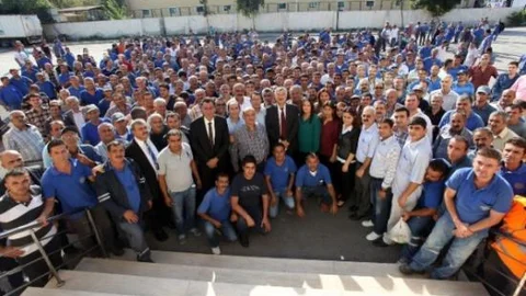 Başkan Karalar Temizlik İşçileri İle Bayramlaştı