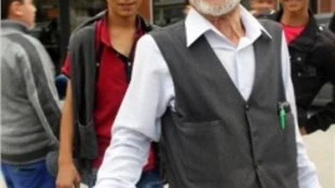 Bursa'da Polis-boğa Kovalamacası