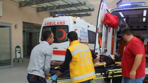 Otomobilin çarptığı kadın hastanelik oldu!