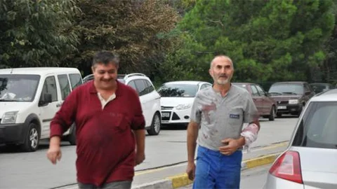 Acemi kasaplar kurban yerine kendilerini kesti!