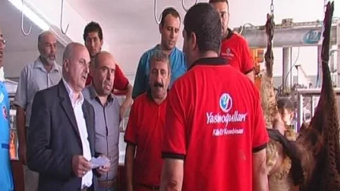 Başbakan Davutoğlu'nun kurbanı Kilis'te kesildi!