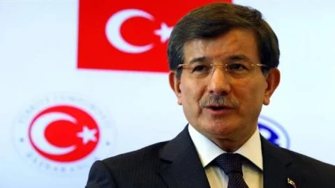 Davutoğlu'dan Gül'e bayram ziyareti!