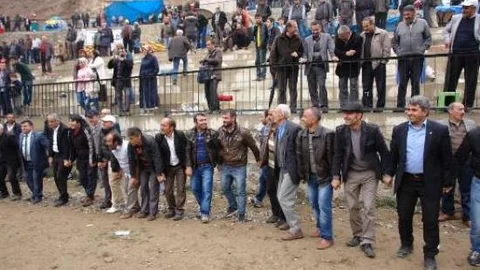 Artvin'de Boğa Güreşi Sezonu Açıldı