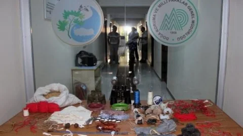 Gümüşhane'de Şahin Avcıları Kıskıvrak Yakalandı